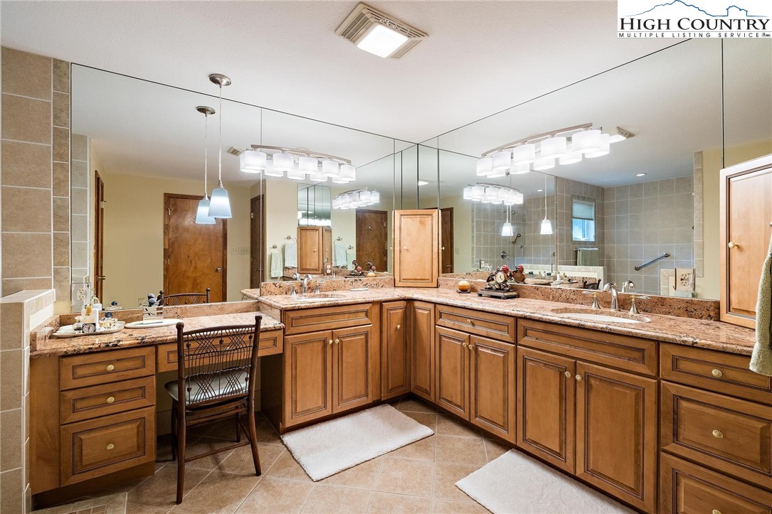 498 St Andrews Road Beech Mountain, NC 28604 - Photo 20 of 31 Gallery Image 20