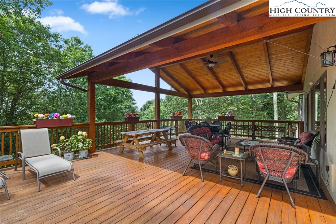 498 St Andrews Road Beech Mountain, NC 28604 - Photo 4 of 31 Gallery Image 4