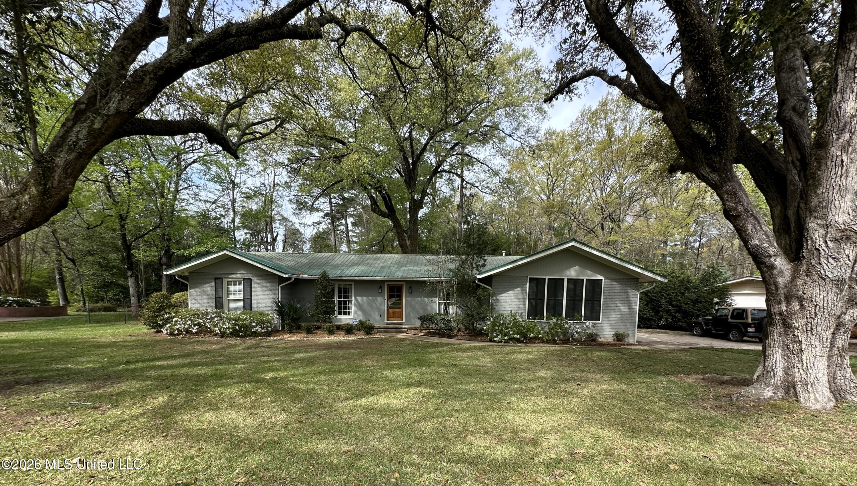 4233 Brussels Drive Jackson, MS 39211 - Photo 23 of 23 IMG_9867