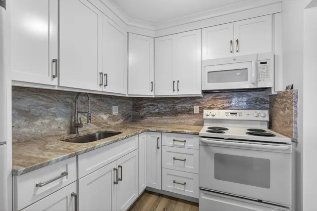 a view of a house with swimming pool