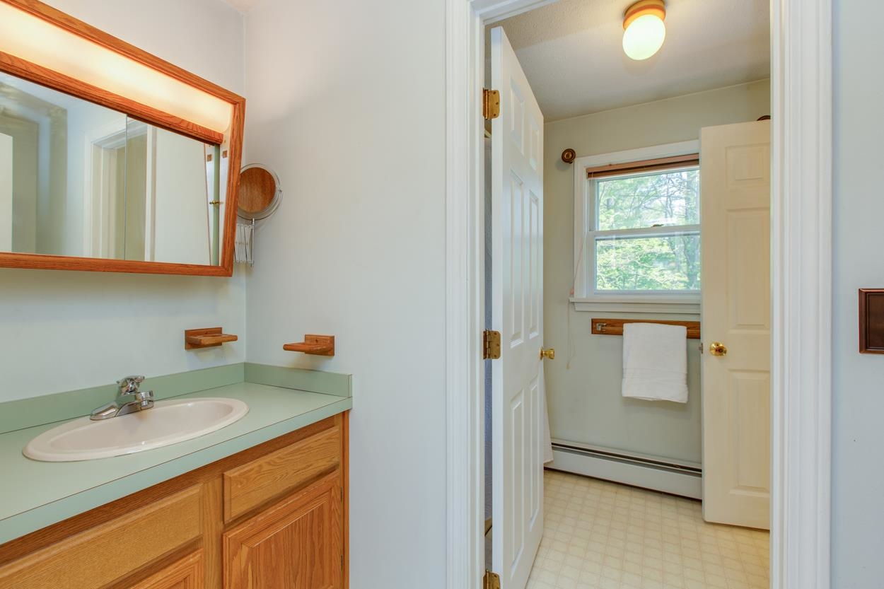 2 Irving Drive Concord, NH 03301 - Photo 20 of 32