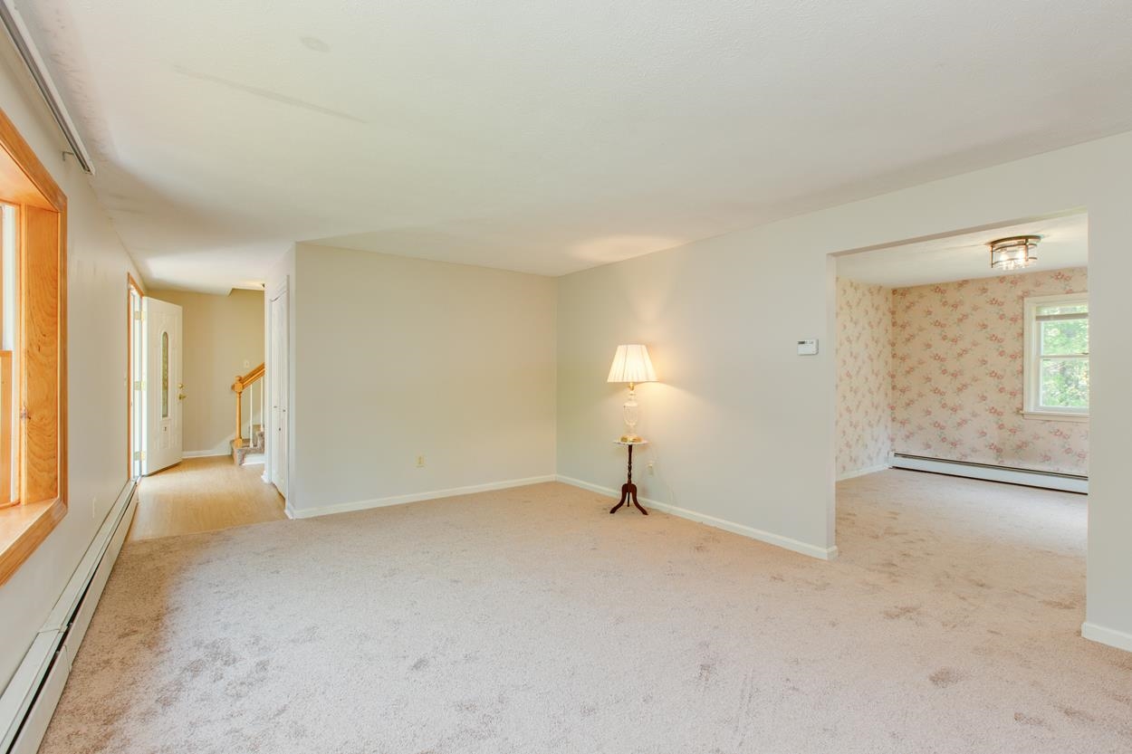 2 Irving Drive Concord, NH 03301 - Photo 3 of 32