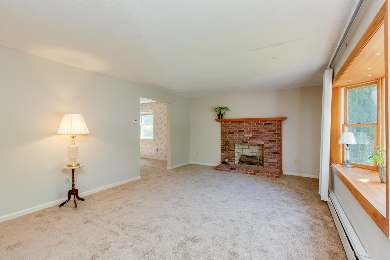 2 Irving Drive Concord, NH 03301 - Photo 4 of 32