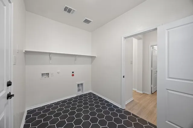 $477,550 | 4930 Herculaneum Lane, Round Rock, TX 78665