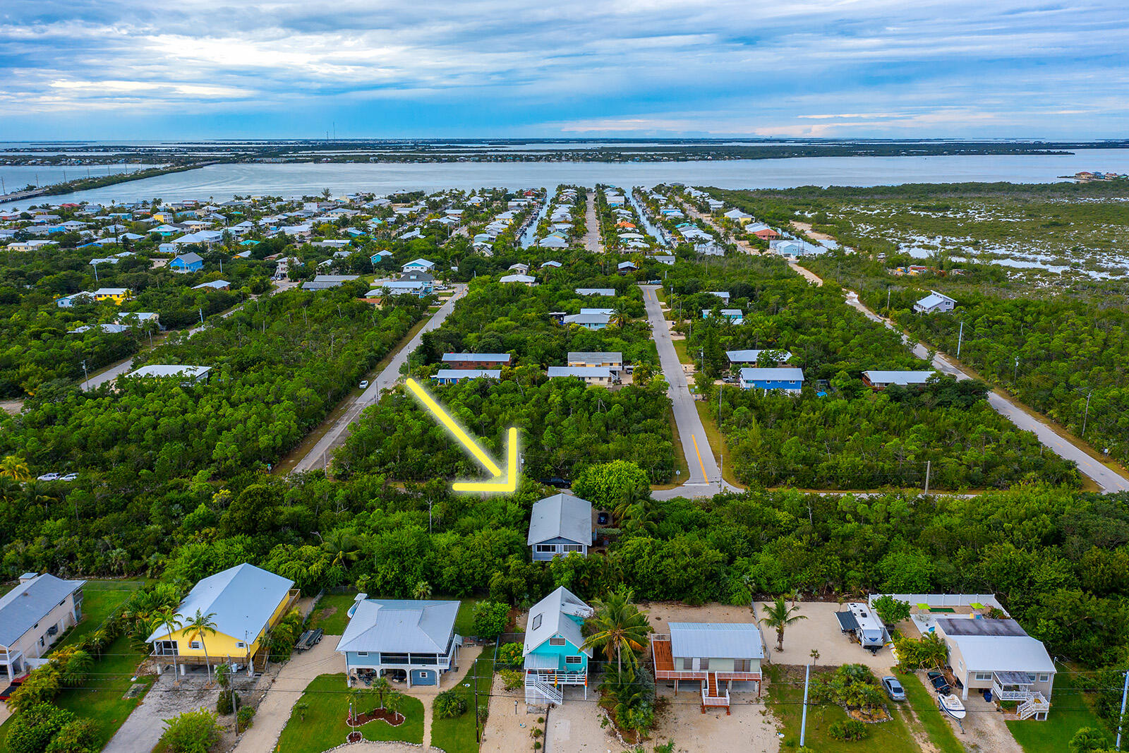 339 Sunrise Road Big Pine Key, FL 33043 - Photo 6 of 34 339 Sunrise Rd (web) 018