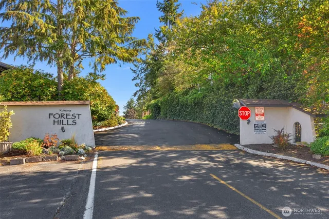 $390,000 | 17904 23rd Lane Northeast, Unit E301, Shoreline, WA 98155