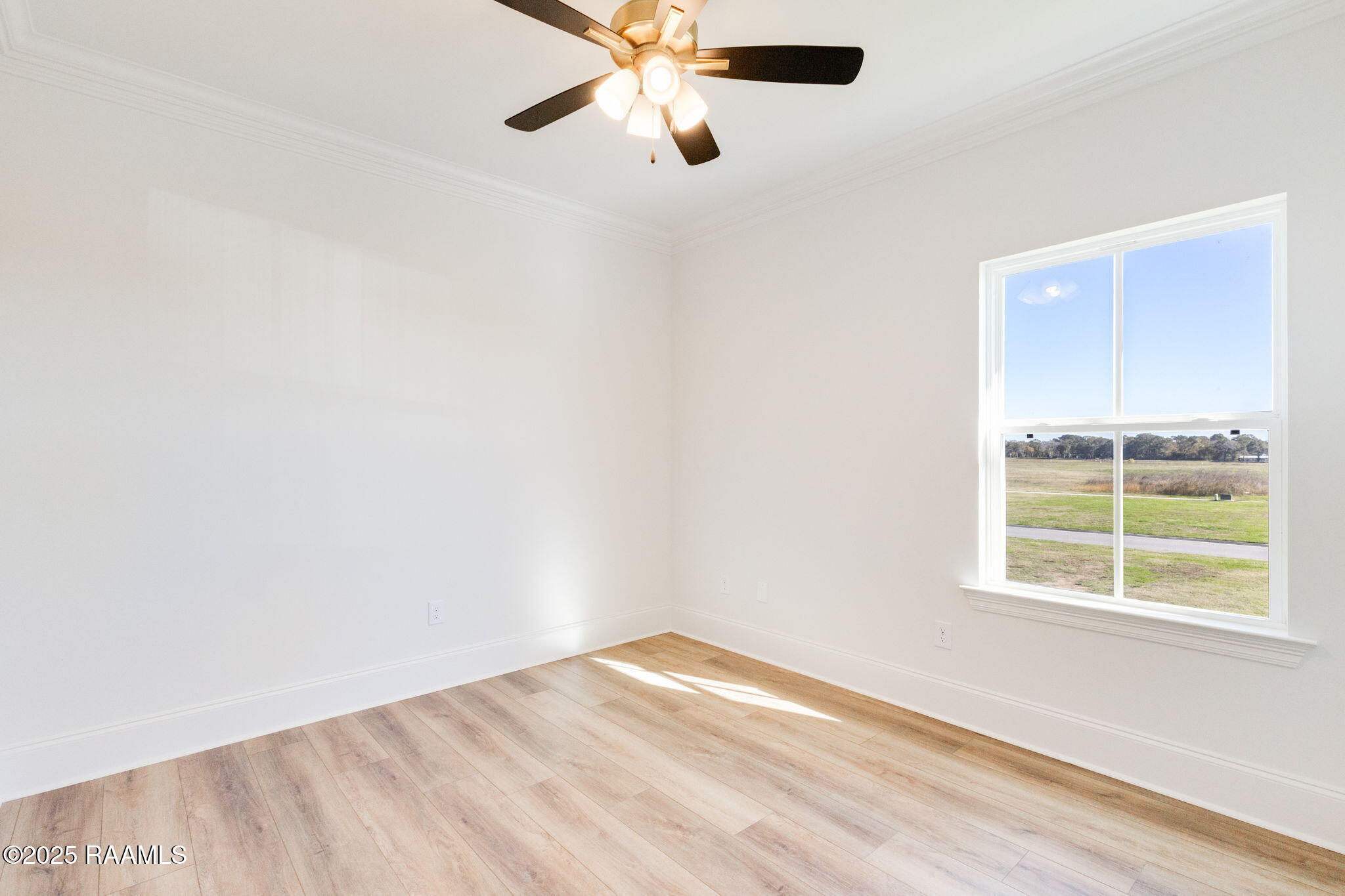 115 Appleton Lane Youngsville, LA 70592 - Photo 27 of 41 24-web-or-mls-115 Appleton Lane-31