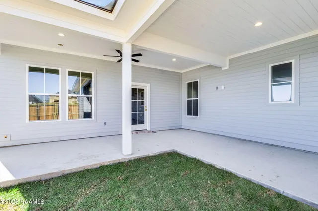 $561,250 | 115 Appleton Lane, Youngsville, LA 70592