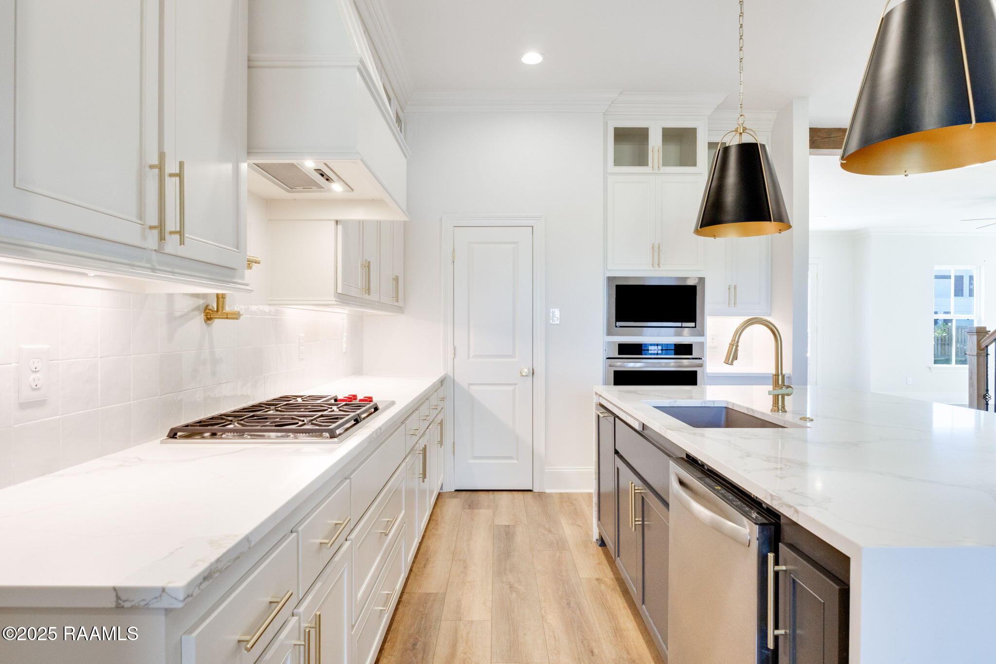 115 Appleton Lane Youngsville, LA 70592 - Photo 10 of 41 11-web-or-mls-115 Appleton Lane-11