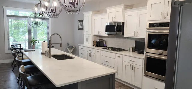 $875,000 | 21932 Buffalo Lane, Cassopolis, MI 49031