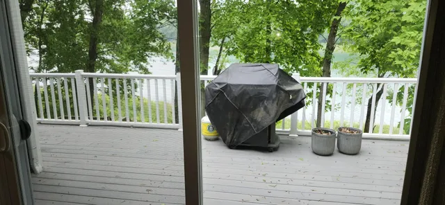 $875,000 | 21932 Buffalo Lane, Cassopolis, MI 49031