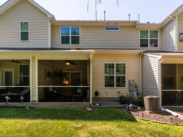 $342,500 | 10132 Marleybone Drive, Raleigh, NC 27617