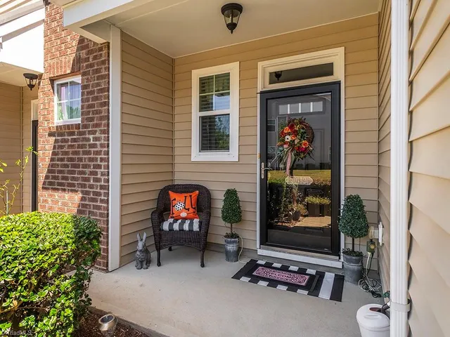 $342,500 | 10132 Marleybone Drive, Raleigh, NC 27617