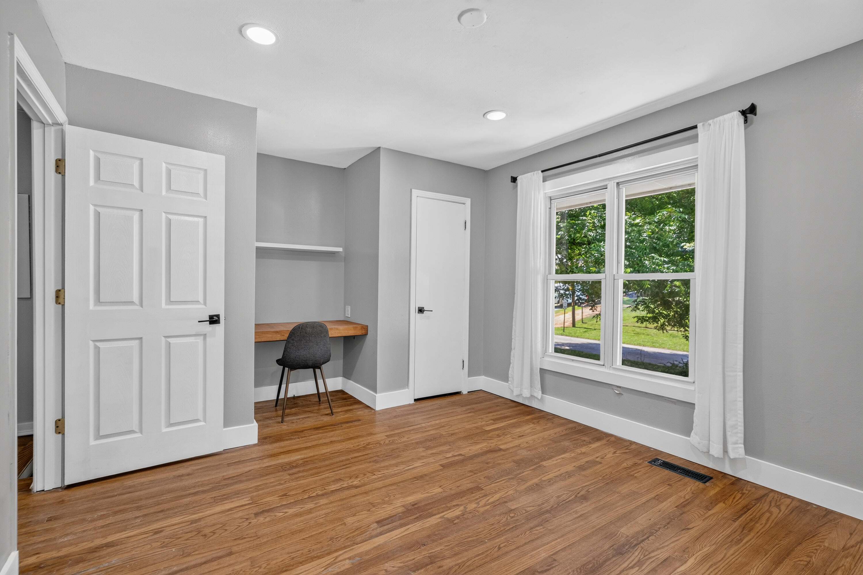 510 Lullwater Road Chattanooga, TN 37405 - Photo 22 of 26 510 Lullwater-22