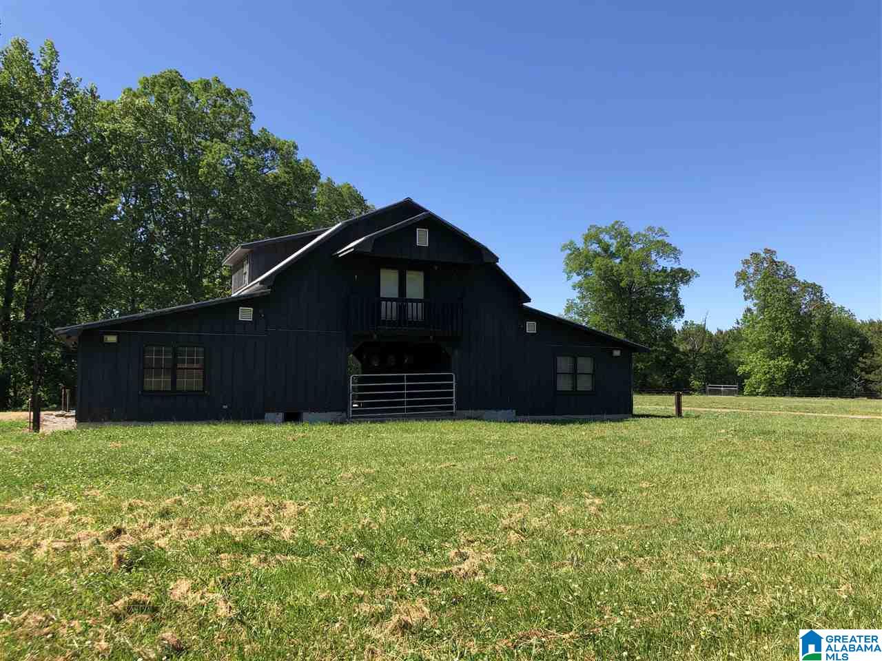 2678 Airport Road Oneonta, AL 35121 - Photo 2 of 10