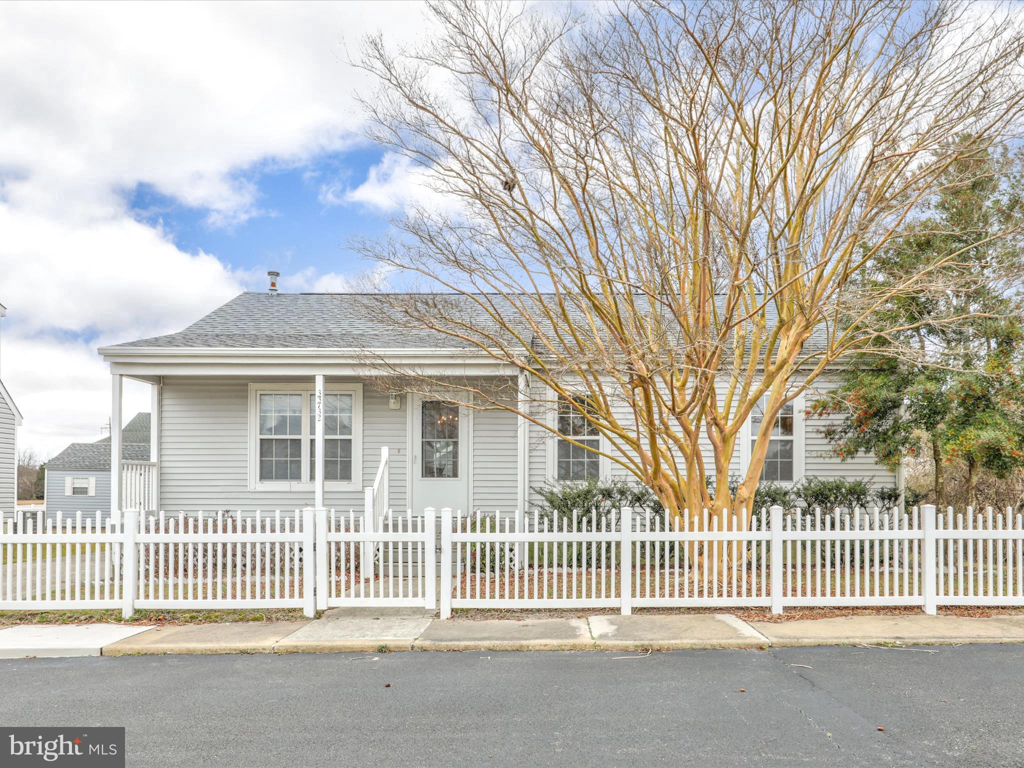 33732 East Hampton Lane, Unit 37 Frankford, DE 19945 - Photo 1 of 27 Less than 2 miles to downtown Bethany Beach