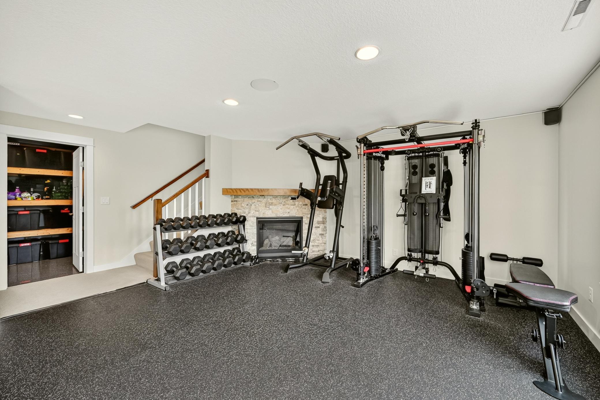 6401 Summit Pine Road Northwest Rochester, MN 55901 - Photo 30 of 35 Gallery Image 30