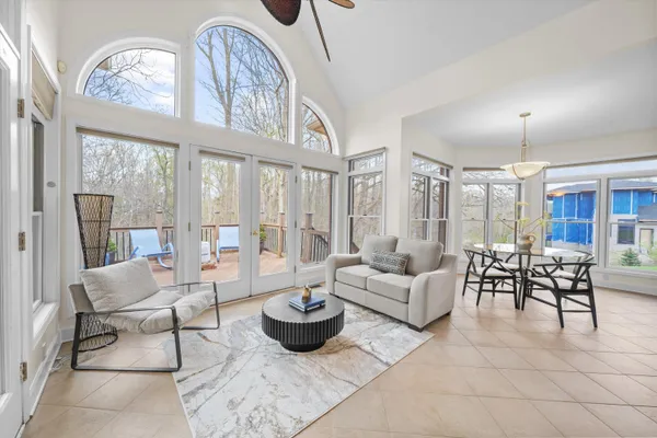$825,000 | 3443 Oak Park Drive, Saline, MI 48176