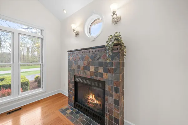 $825,000 | 3443 Oak Park Drive, Saline, MI 48176
