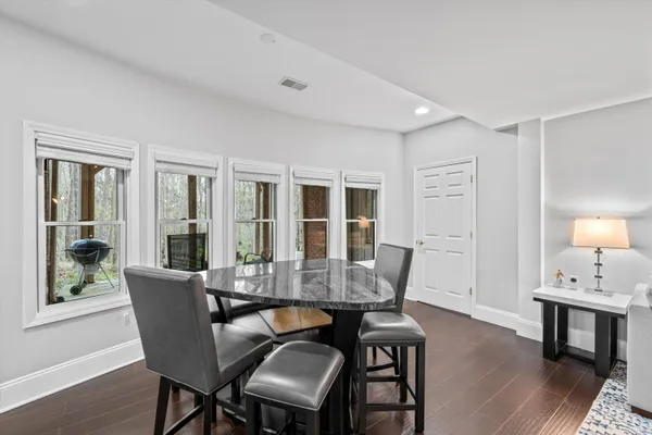 $825,000 | 3443 Oak Park Drive, Saline, MI 48176