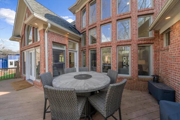 $825,000 | 3443 Oak Park Drive, Saline, MI 48176