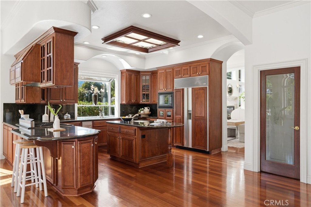 10935 Miramonte Road Cupertino, CA 95014 - Photo 12 of 59 Gallery Image 12