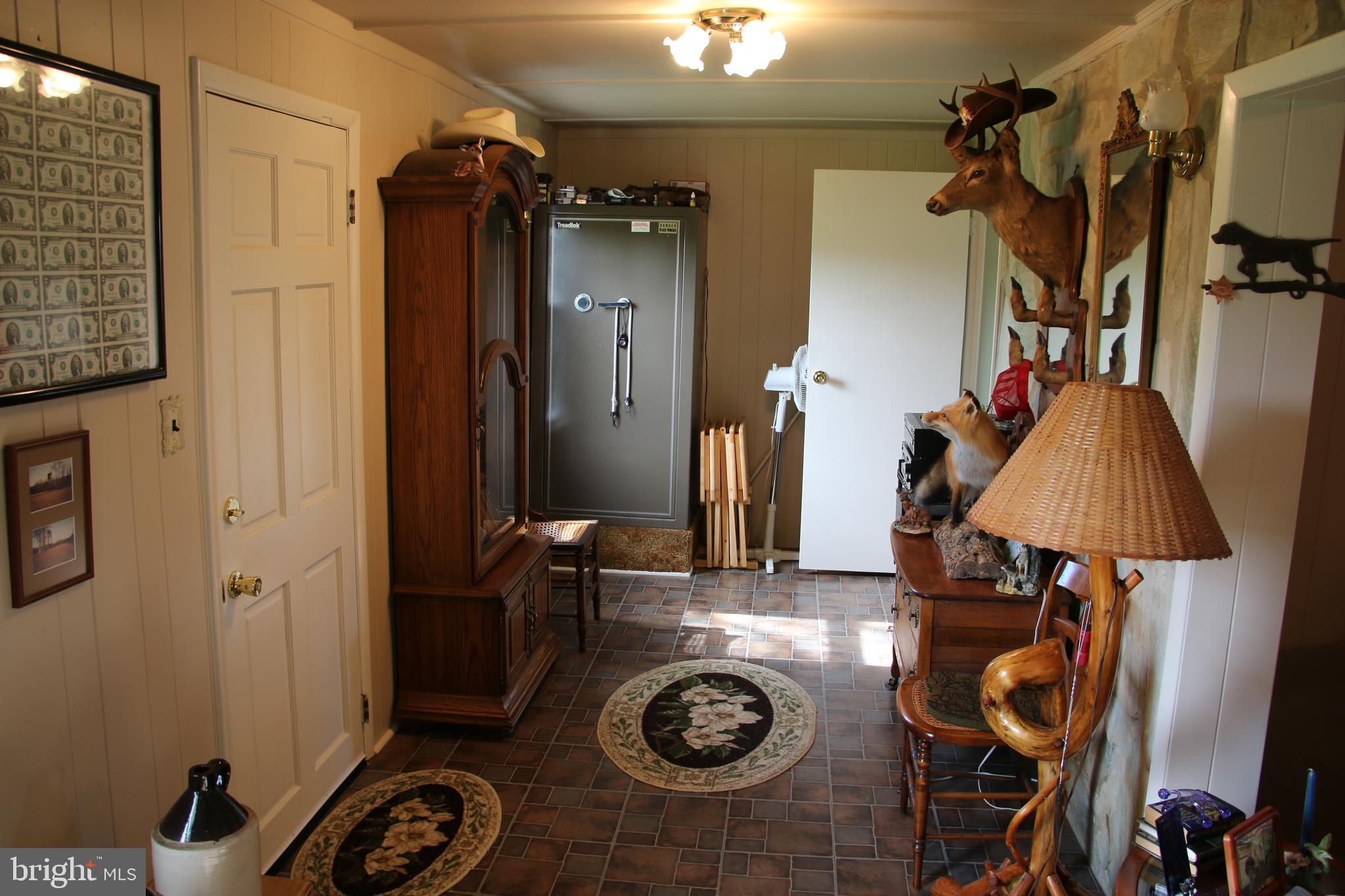 2339 Green Spring Road Winchester, VA 22603 - Photo 70 of 85 Gallery Image 70