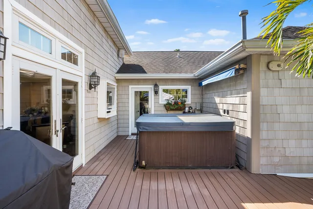 a view of outdoor kitchen and outdoor space