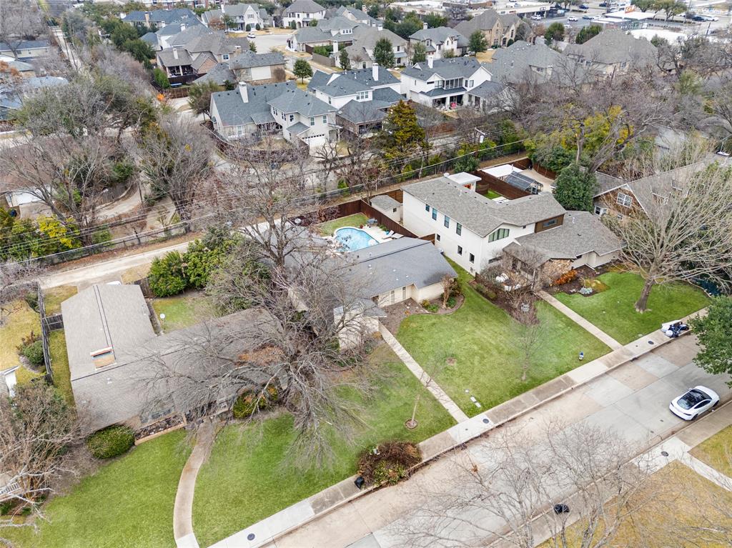 9741 Broken Bow Road Dallas, TX 75238 - Photo 5 of 28