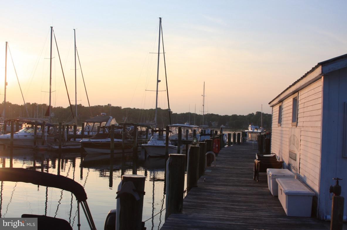 3448 Hidden River View Road Annapolis, MD 21403 - Photo 11 of 15