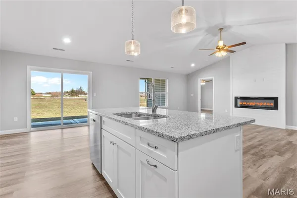 $353,000 | 24 Sonata Lane, Troy, IL 62294