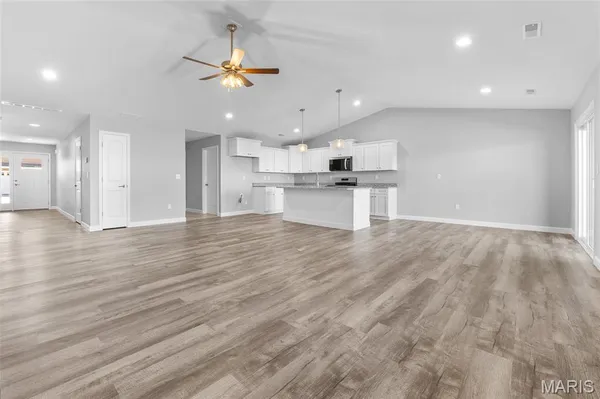 $353,000 | 24 Sonata Lane, Troy, IL 62294