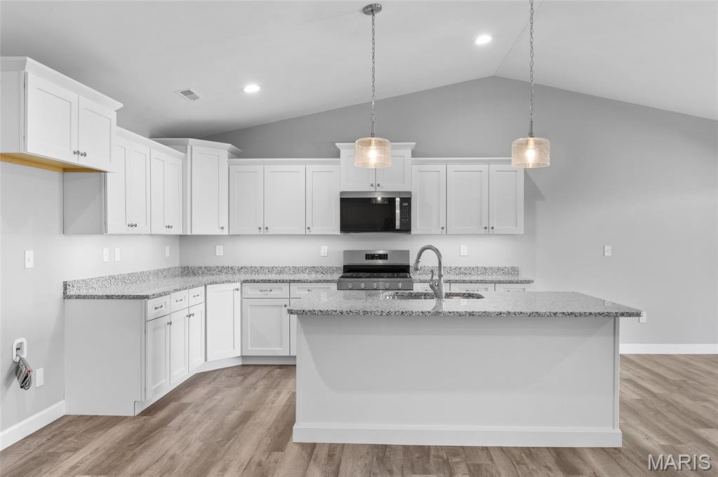 24 Sonata Lane Troy, IL 62294 - Photo 15 of 37