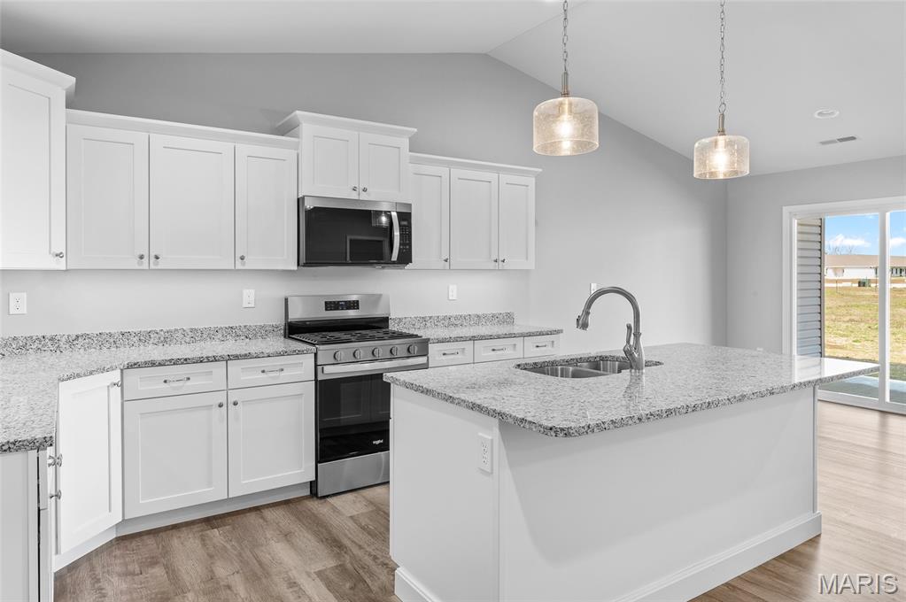 24 Sonata Lane Troy, IL 62294 - Photo 16 of 37