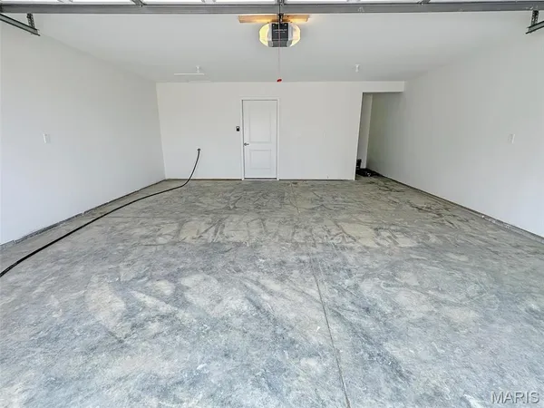 $353,000 | 24 Sonata Lane, Troy, IL 62294