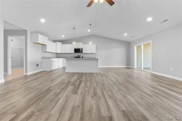 $353,000 | 24 Sonata Lane, Troy, IL 62294