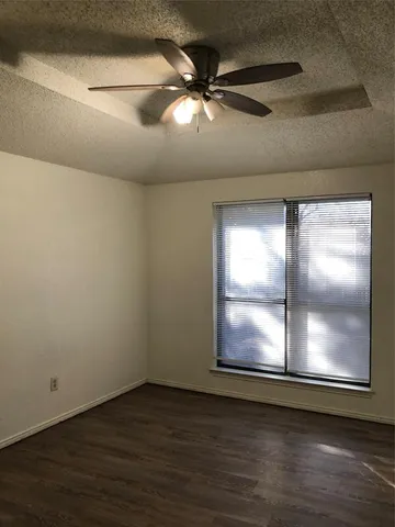 $1,850 | 901 Park Pl Boulevard, Midlothian, TX 76065