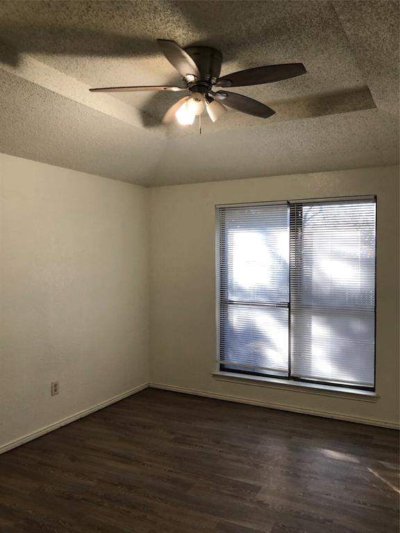 901 Park Pl Boulevard Midlothian, TX 76065 - Photo 13 of 15