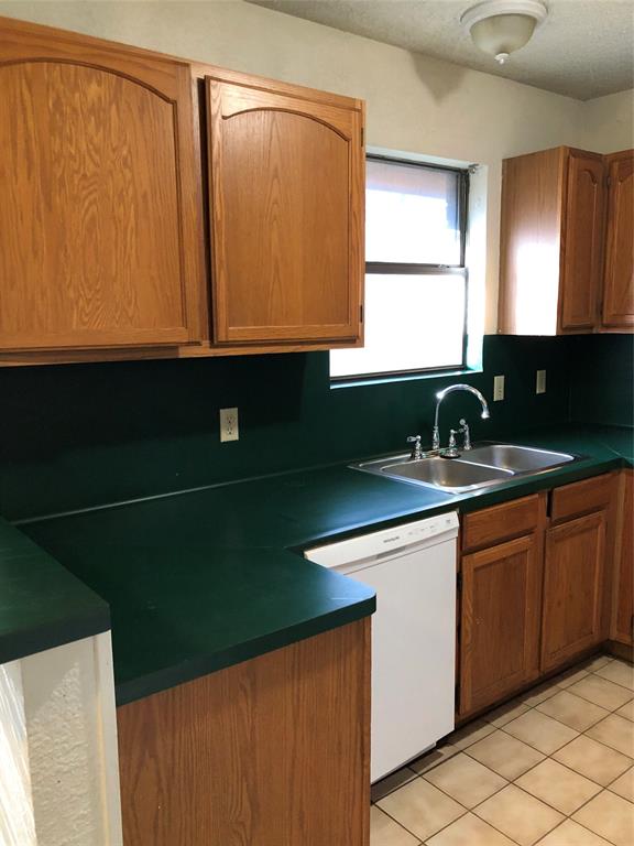 901 Park Pl Boulevard Midlothian, TX 76065 - Photo 8 of 15