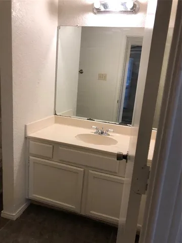 $1,850 | 901 Park Pl Boulevard, Midlothian, TX 76065