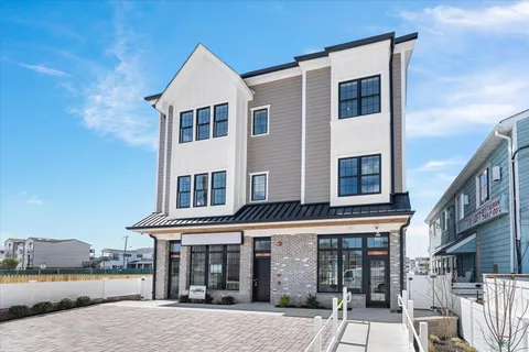 $875,000 | 310 42nd Place, Unit 202W, Sea Isle City, NJ 08243