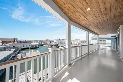 $875,000 | 310 42nd Place, Unit 202W, Sea Isle City, NJ 08243