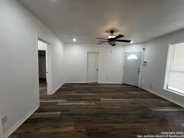 $159,000 | 308 West Coker Avenue, Devine, TX 78016