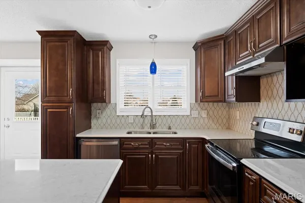 $349,900 | 3536 Harbor Way, Shiloh, IL 62221