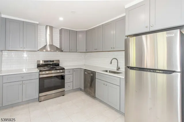 $3,750 | 71 Locust Avenue, Fanwood, NJ 07023