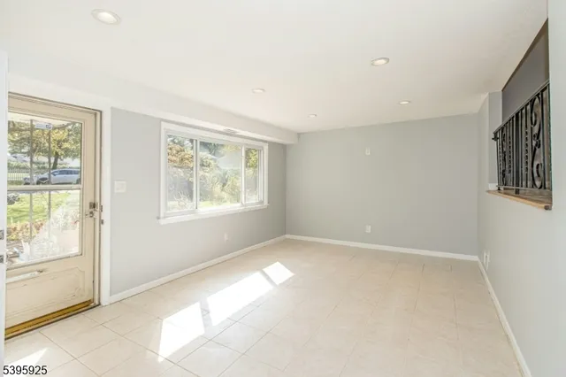 $3,750 | 71 Locust Avenue, Fanwood, NJ 07023