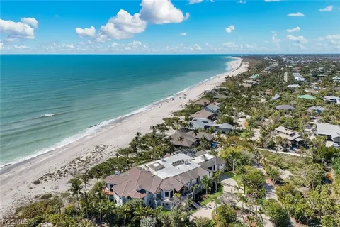 $27,000,000 | 4405 West Gulf Drive, Sanibel, FL 33957
