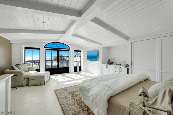 $27,000,000 | 4405 West Gulf Drive, Sanibel, FL 33957