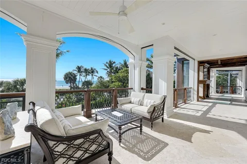 $27,000,000 | 4405 West Gulf Drive, Sanibel, FL 33957