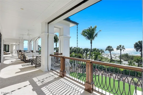 $27,000,000 | 4405 West Gulf Drive, Sanibel, FL 33957